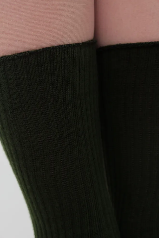 Шкарпетки жіночі високі в рубчик WS4 rib Giulia (khaki) зелені