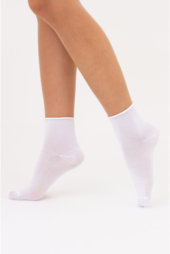 Женские носки классические без резинки WS2 CLASSIC FREE Giulia (white), белый Женские носки классические без резинки WS2 CLASSIC FREE Giulia (white), белый