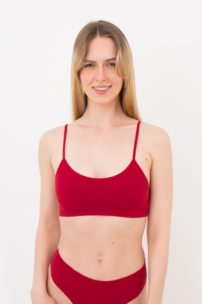 Бесшовный топ в рубчик на тонких бретелях CAMI TOP RIB Giulia (winery), бордовый