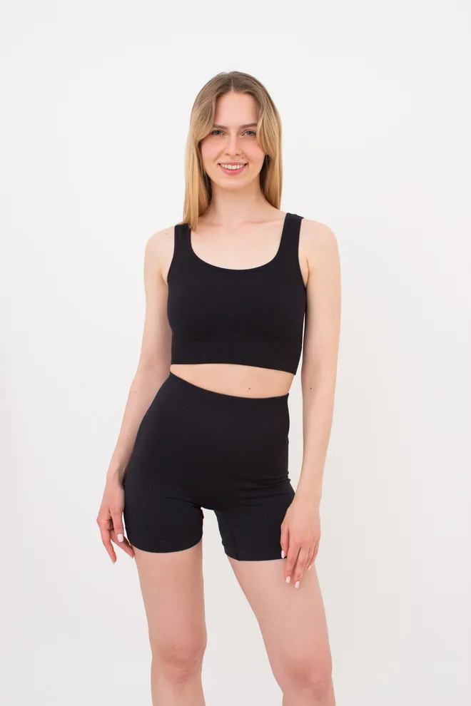 Жіночі безшовні шорти в рубчик з пуш-ап ефектом SHORTS RIB SHAPE Giulia (black), чорний
