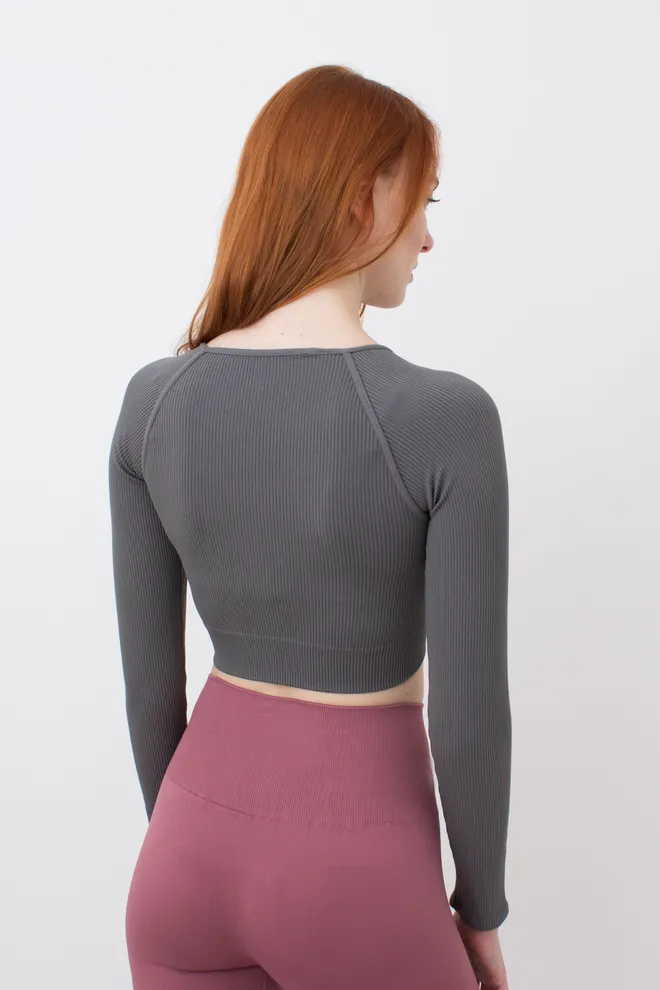 Кроп-топ лонгслів в рубчик CROP TOP RIB poppy seed (сірий)