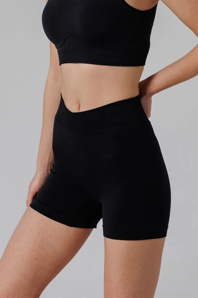 Безшовні шорти з V-поясом SHORTS FLOW Giulia (black), чорний