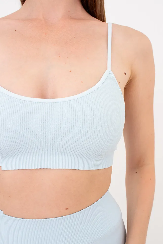 Безшовний топ в рубчик на тонких бретелях CAMI TOP RIB Giulia (spun sugar), блакитний