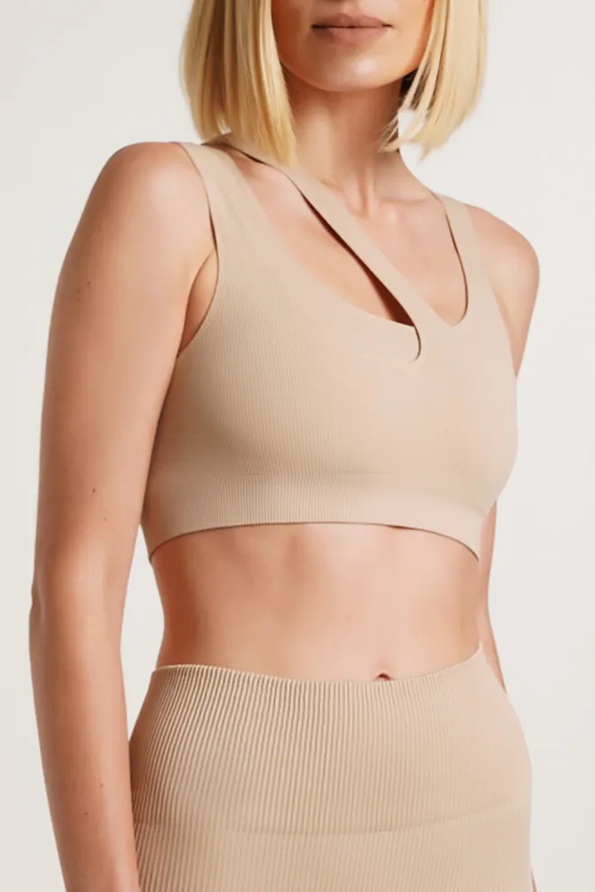 Топ с асимметричными бретелями IND TOP RIB GIULIA x Lichi by Lichi (nude), бежевый