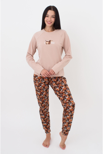 Женская пижама со штанами на манжетах FUNKY DOGS 5339/010 Giulia (creamy beige/dog), бежевый Женская пижама со штанами на манжетах FUNKY DOGS 5339/010 Giulia (creamy beige/dog), бежевый