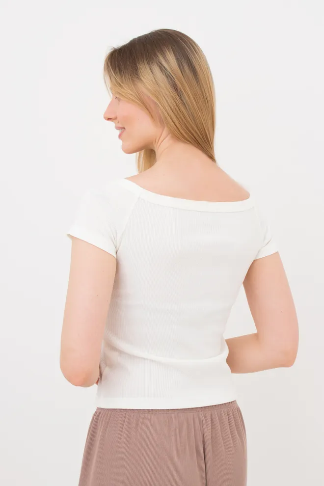 Жіноча футболка з вирізом лодочка в рубчик RIB 4812/010 Giulia milk (білий)