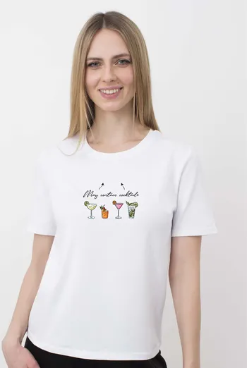 Футболка женская с надписью "May contain coctails" T-SHIRT WOMEN UNIQUE PRINT 4802/010 (white W00050), белый Футболка женская с надписью "May contain coctails" T-SHIRT WOMEN UNIQUE PRINT 4802/010 (white W00050), белый