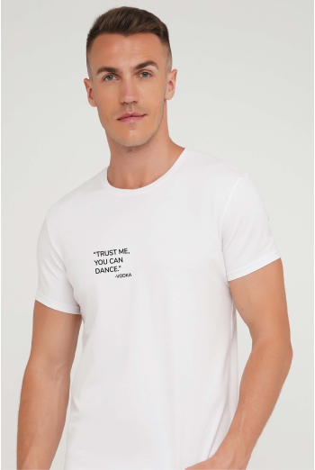 Футболка з принтом «Trust me, you can dance» T-SHIRT MEN UNIQUE PRINT 4601/010 white M00041, білий Футболка з принтом «Trust me, you can dance» T-SHIRT MEN UNIQUE PRINT 4601/010 white M00041, білий