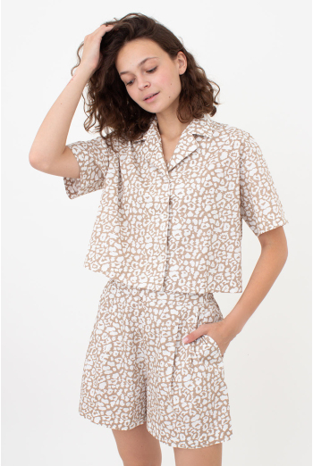 Укороченная рубашка из хлопка STREET SPOTTED 7601/010 Giulia (beige/milk leopard print), бежевый Укороченная рубашка из хлопка STREET SPOTTED 7601/010 Giulia (beige/milk leopard print), бежевый