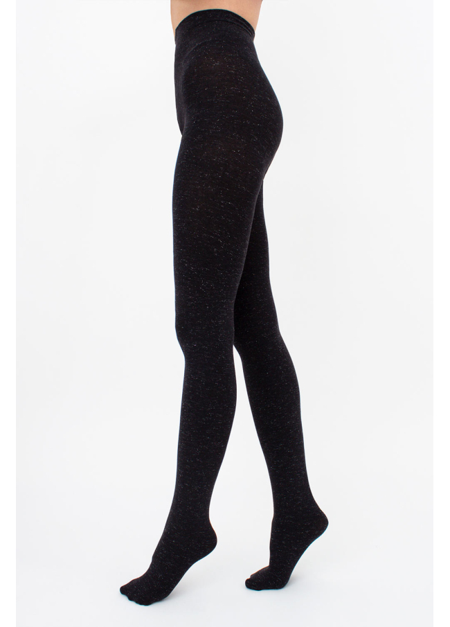 Догги стиліндегі жалаңаш жетілген әйелдердің фотосуреттерін қараңыз