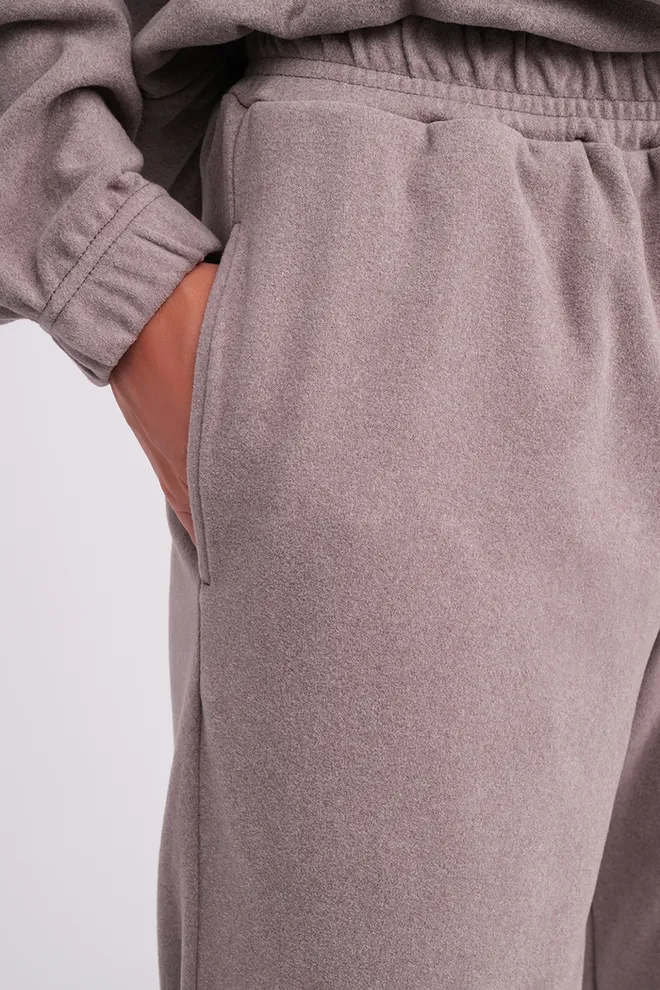 Флисовый женский комплект FLEECE FLOW 5811/210 Giulia (soft truffle), коричневый