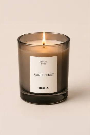 Аромасвечка соевая (пион, амбра) AMBER PEONY, 250 мл Аромасвечка соевая (пион, амбра) AMBER PEONY, 250 мл