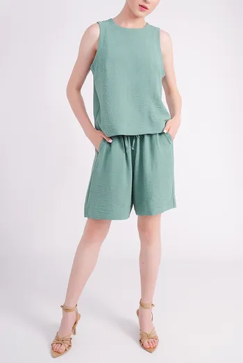 Женский комплект из жатого льна FLAWLESS 6701/260 Giulia (mossy sage), зеленый