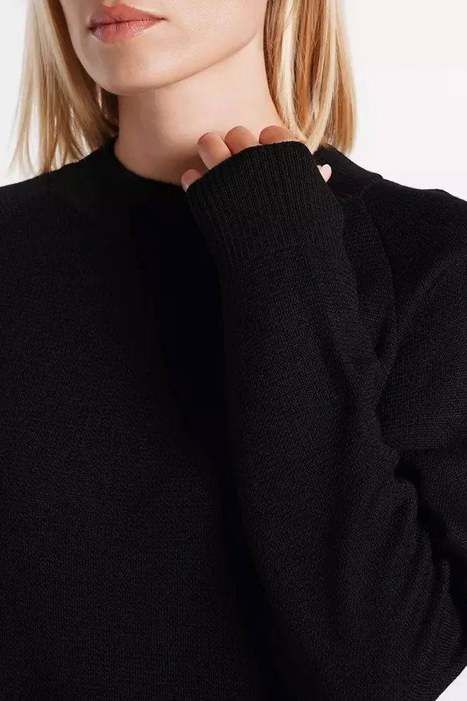 Джемпер удлиненный из шерсти мериноса FREYJA 4421/230 Giulia (black), черный