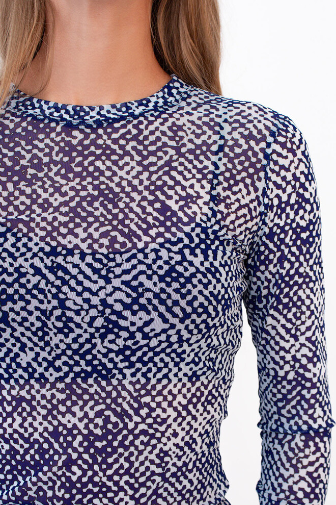 Лонгслів з сітки в піксельний принт PIXEL MESH 7001/070 Giulia (moonlight blue), блакитний