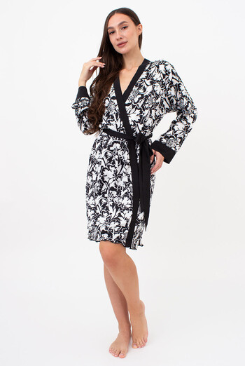 Шелковый халат с цветочным принтом SILK BLOOM 7332/050 Giulia (black peony), черный Шелковый халат с цветочным принтом SILK BLOOM 7332/050 Giulia (black peony), черный