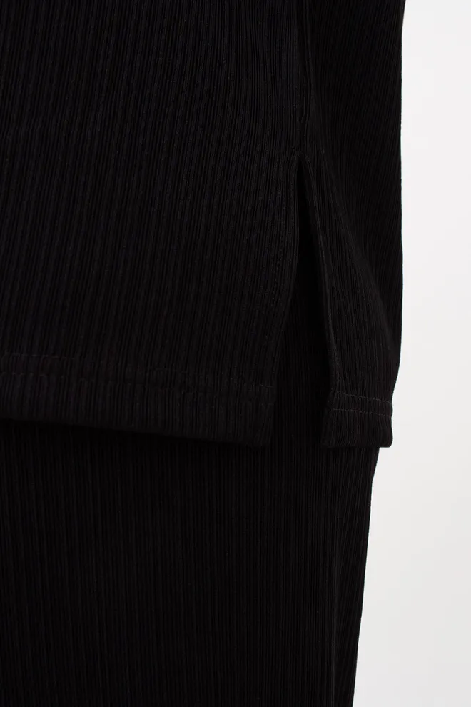 Жіночий комплект в рубчик лонгслів та штани RIPPLEWEAR 5341/260 Giulia (black), чорний