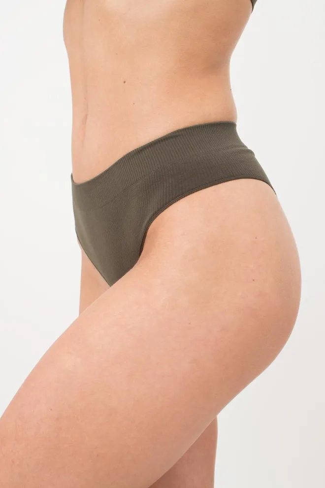Безшовні трусики бразиліана в рубчик BRASILIAN BRIEFS RIB Giulia (khaki), зелений