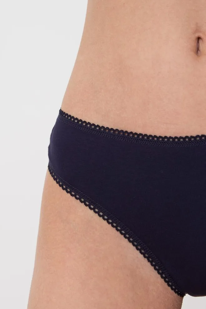 Жіночі бавовняні трусики стрінг Basic 2102/60 Giulia   (navy)