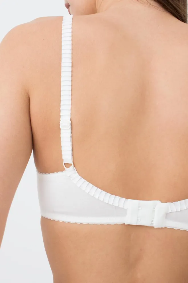 Бюстгальтер с формованной чашкой Basic cotton 1106/62 Giulia (ivory)