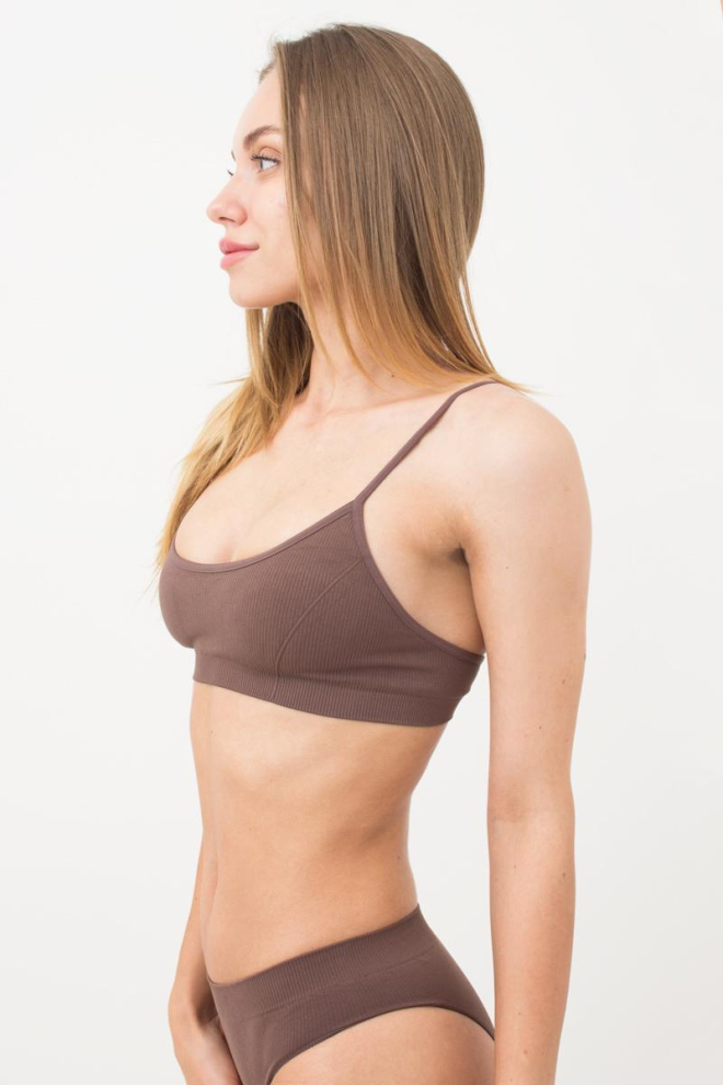 Безшовний топ в рубчик на тонких бретелях CAMI TOP RIB Giulia (deep taupe), коричневий