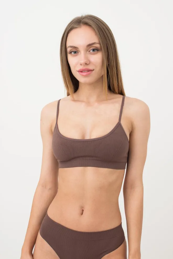 Безшовний топ в рубчик на тонких бретелях CAMI TOP RIB Giulia (deep taupe), коричневий