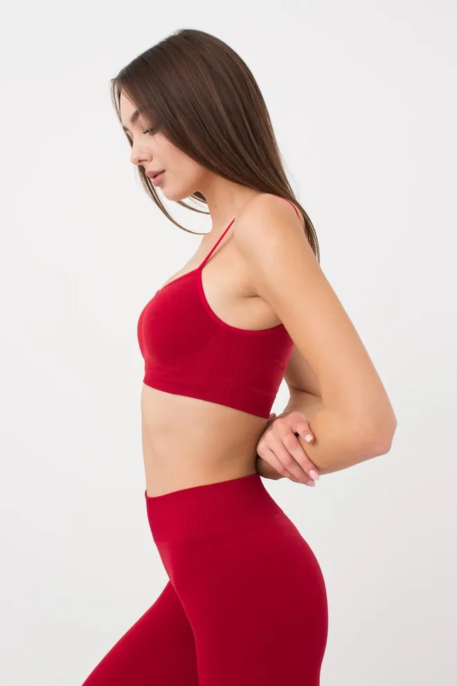 Бесшовный топ на тонких бретелях Cami top Giulia (winery), бордовый