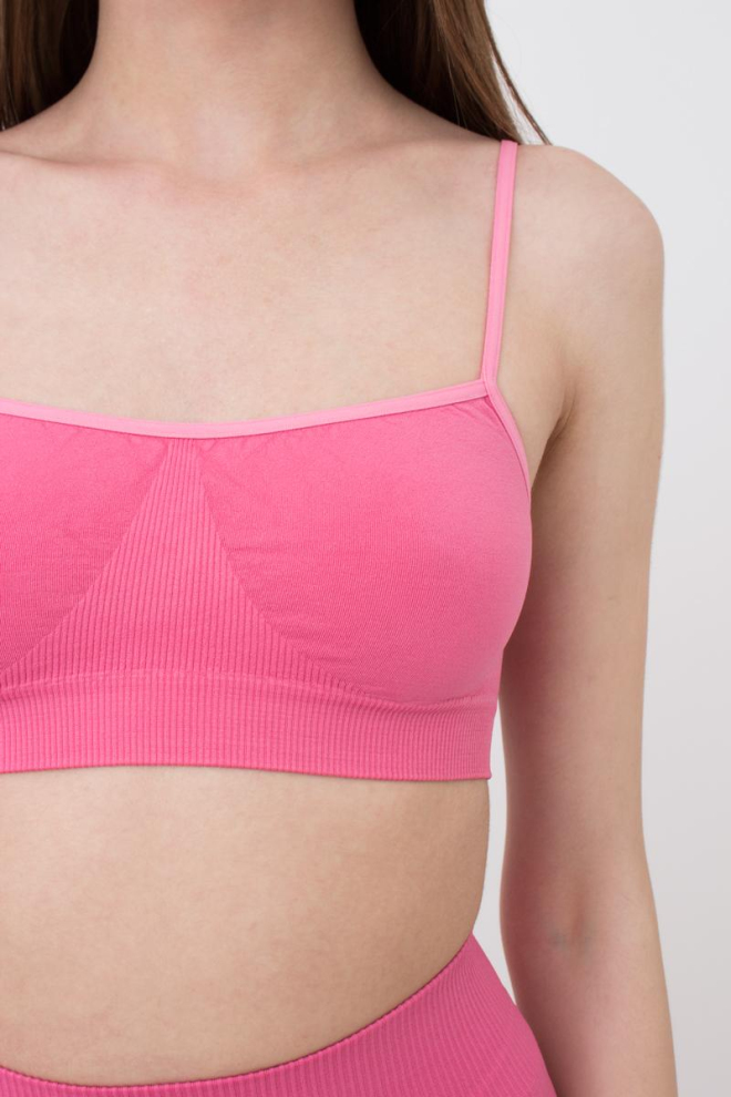 Безшовний топ на тонких бретелях Cami top Giulia (bubblegum)