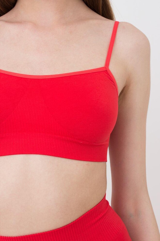 Безшовний топ на тонких бретелях Cami top Giulia (poinciana)