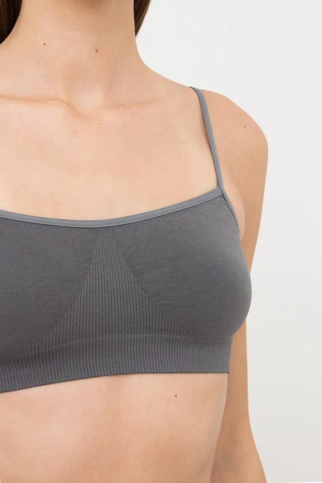 Безшовний топ на тонких бретелях Cami top Giulia (poppy seed), сірий