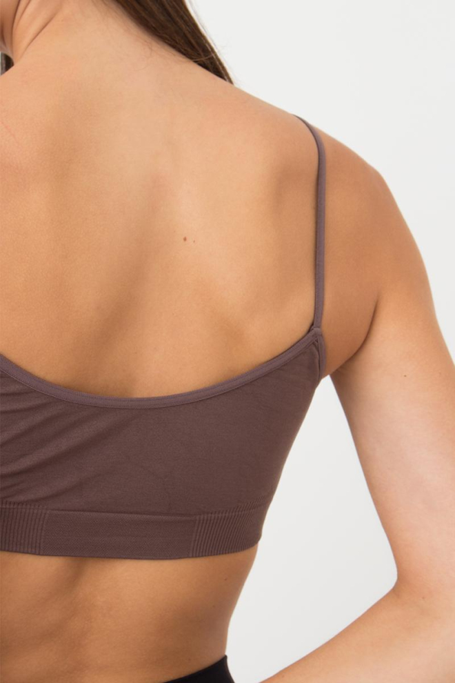 Безшовний топ на тонких бретелях Cami top Giulia (deep taupe), коричневий