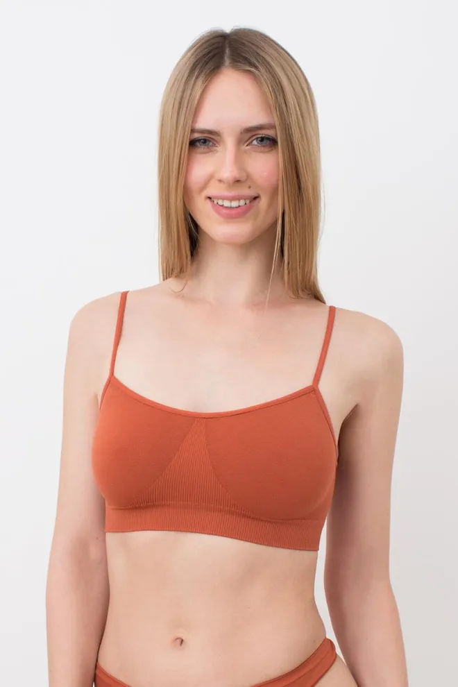 Безшовний топ на тонких бретелях Cami top Giulia (burnt sienna), помаранчевий