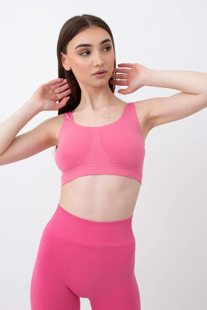 Бесшовный топ на широких бретелях Classic top Giulia (bubblegum)