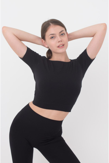 Топ с коротким рукавом и круглым вырезом Crop t-shirt Giulia (nero), черный Топ с коротким рукавом и круглым вырезом Crop t-shirt Giulia (nero), черный