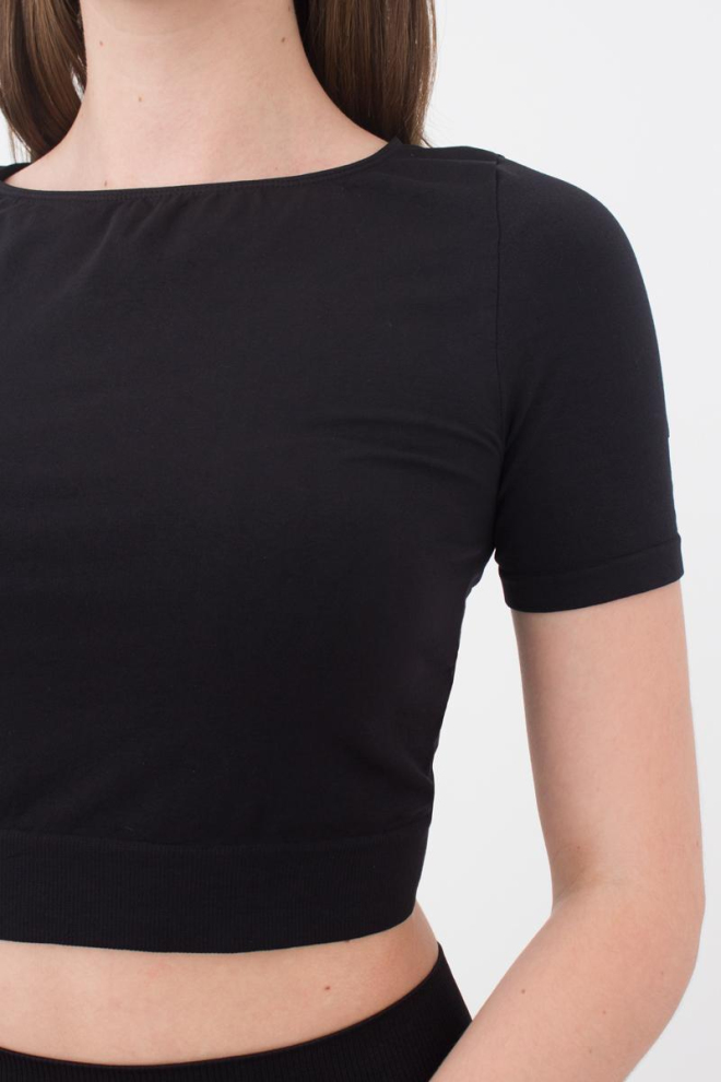 Топ з коротким рукавом та круглим вирізом Crop t-shirt Giulia (nero), чорний