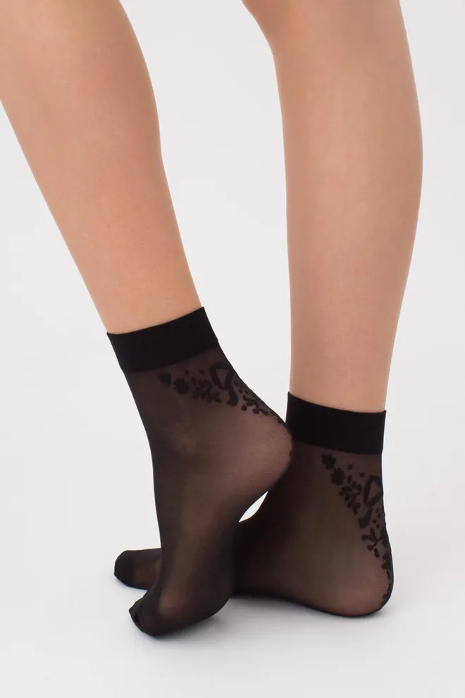 Шкарпетки жіночі капронові Dn-01 Giulia (nero)