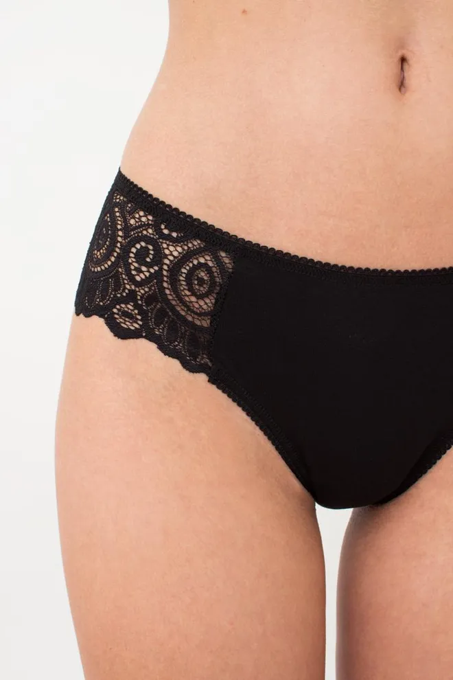Женские трусы кружевные бразилиана Emilia 2220/61 Giulia (black)