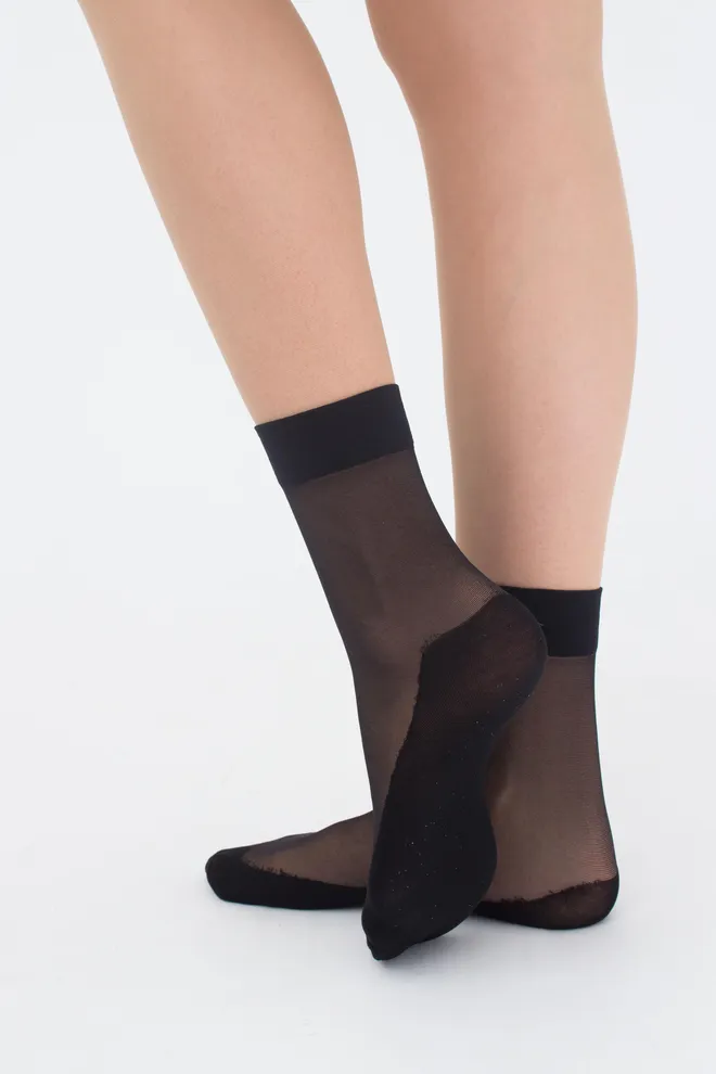Капроновые носки с хлопковыми следками Footies style socks 20 Giulia (nero)