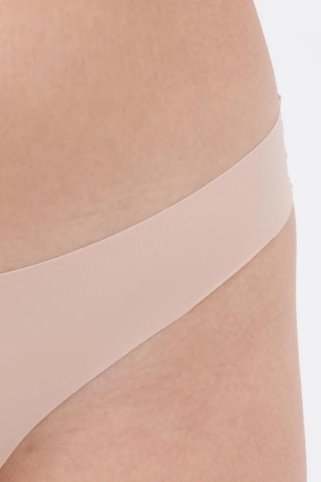 Женские трусы стринги бесшовные L5132br-m Giulia (бежевый)