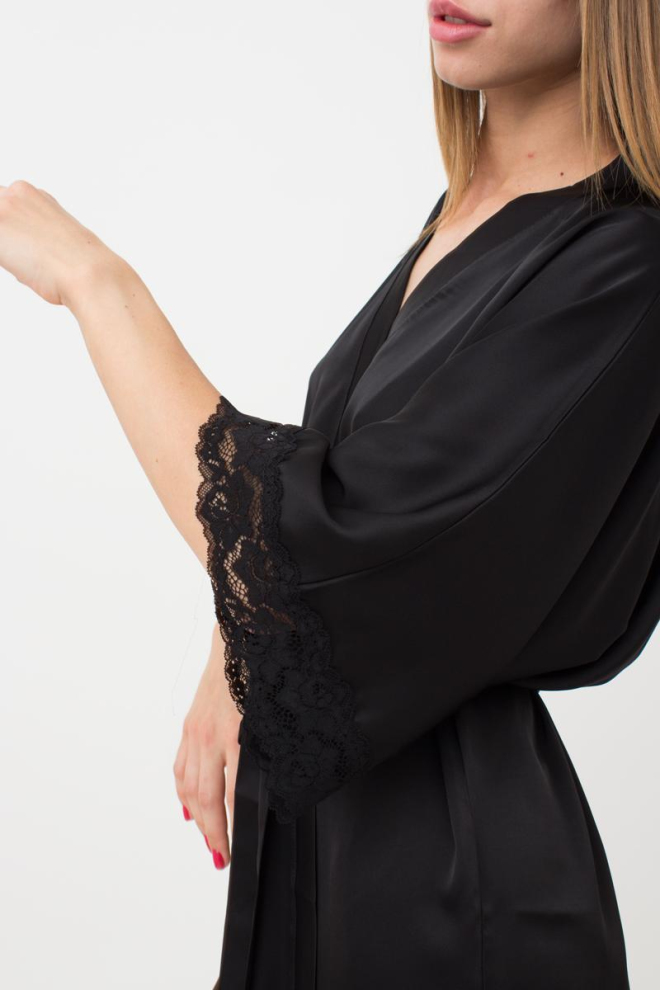 Шовковий халат жіночий на запа́х HELENA 7212/051 Giulia (black), чорний