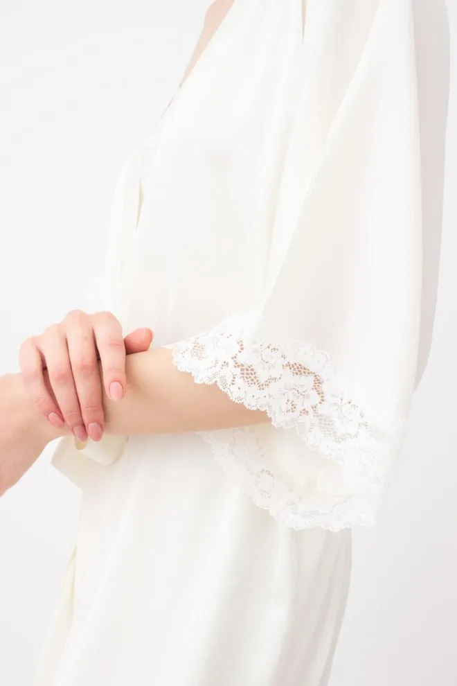 Халат женский на запа́х Helena 7214/051 Giulia (ecru)