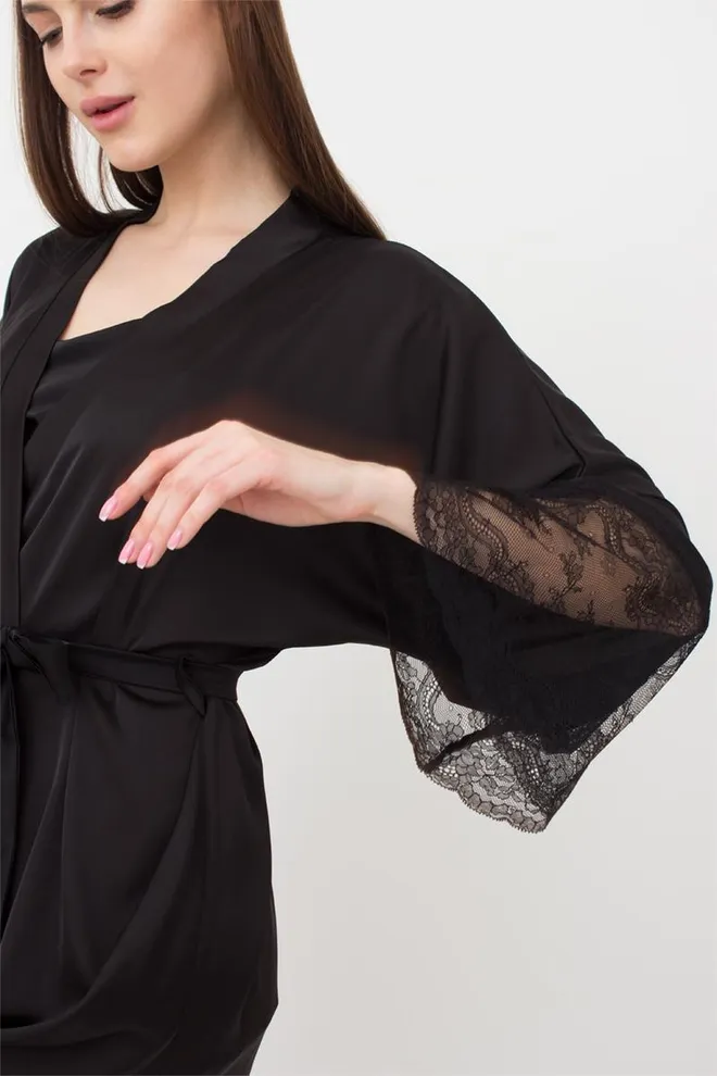 Халат женский с кружевом Helena 7310/051 Giulia (black)