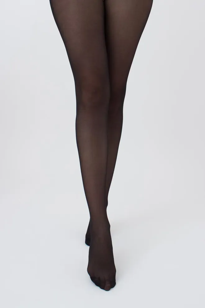 Колготки с эротическим вырезом Intimo favor 40 den model 1 Giulia (nero)