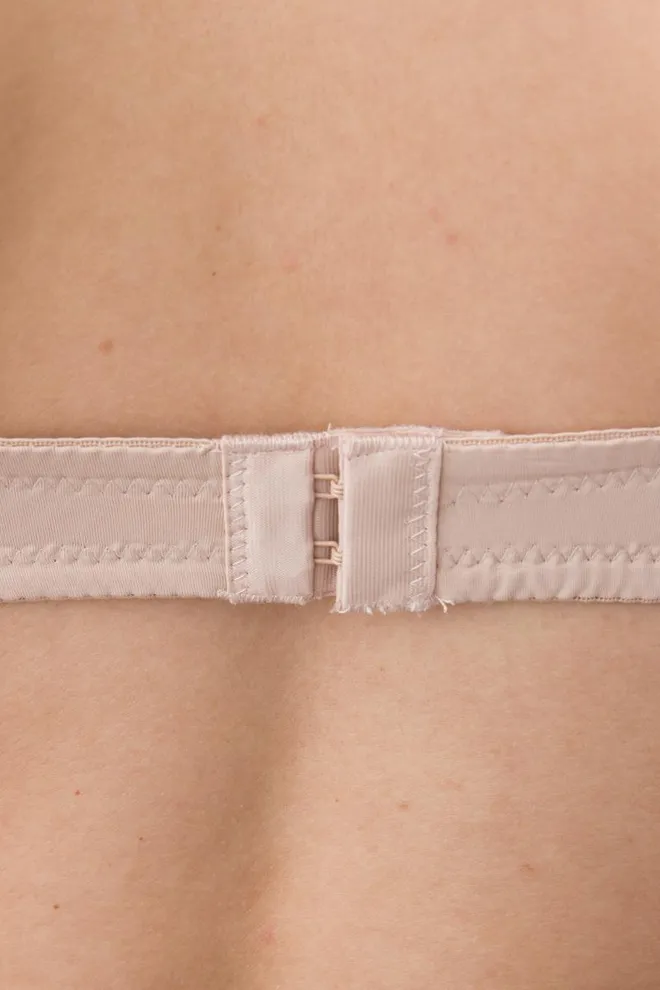 Бюстгальтер с формованной чашкой L1509A0 Giulia (бежевый)