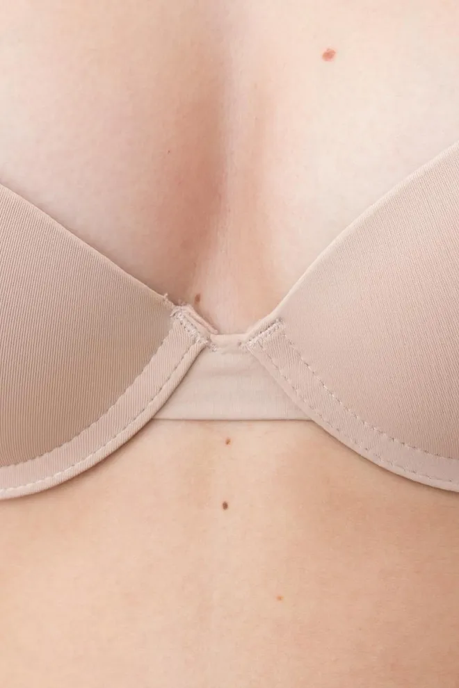 Бюстгальтер с формованной чашкой L1509A0 Giulia (бежевый)