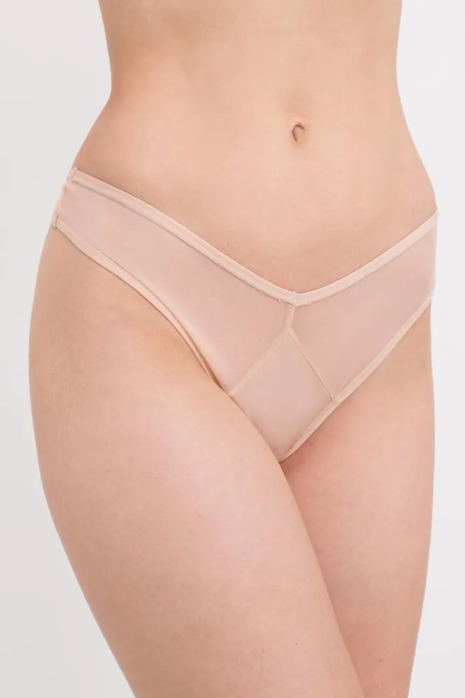 Жіночі труси стрінги у сітку L5153S-M Giulia (бежевый)