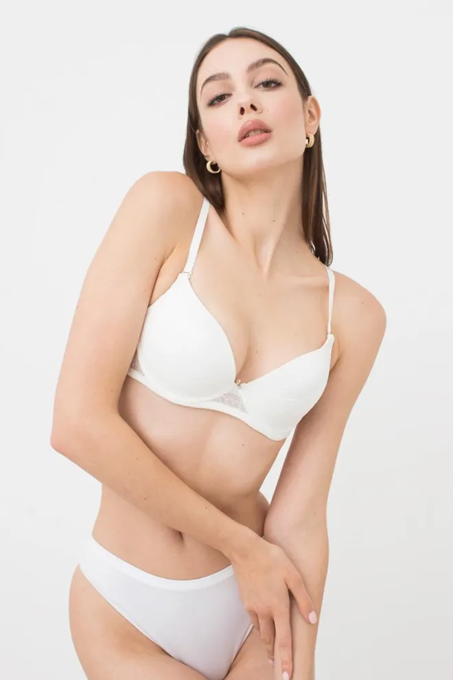 Бюстгальтер з формованою чашкою Laura 1123/21 n Giulia (whisper white), білий