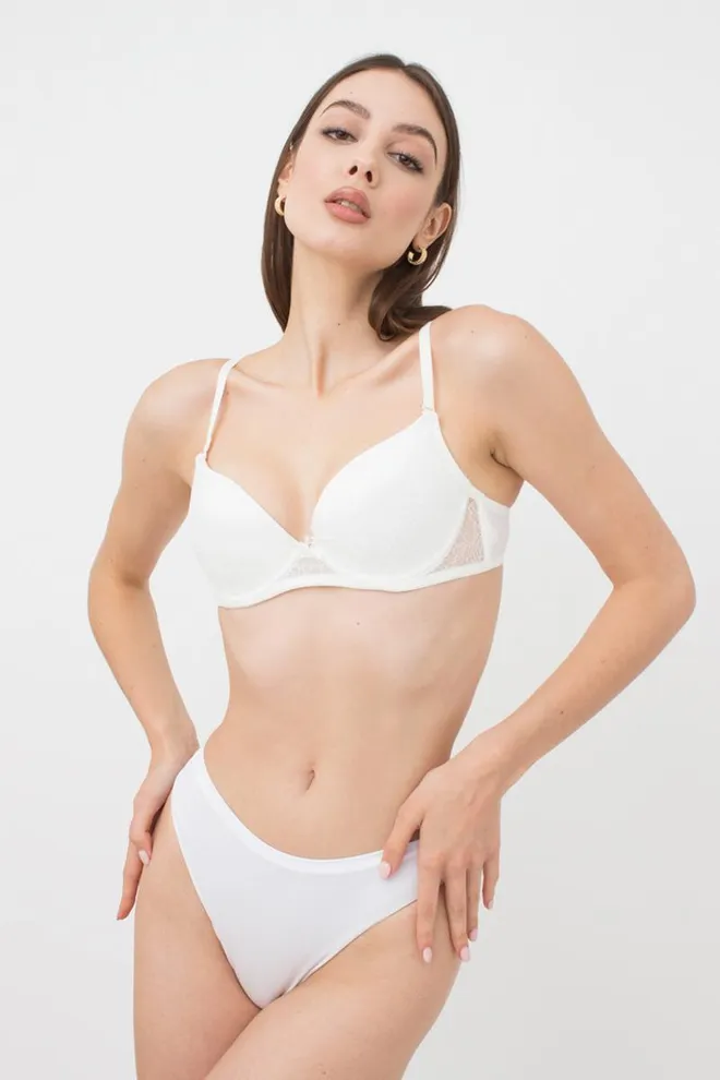 Бюстгальтер з формованою чашкою Laura 1123/21 n Giulia (whisper white), білий