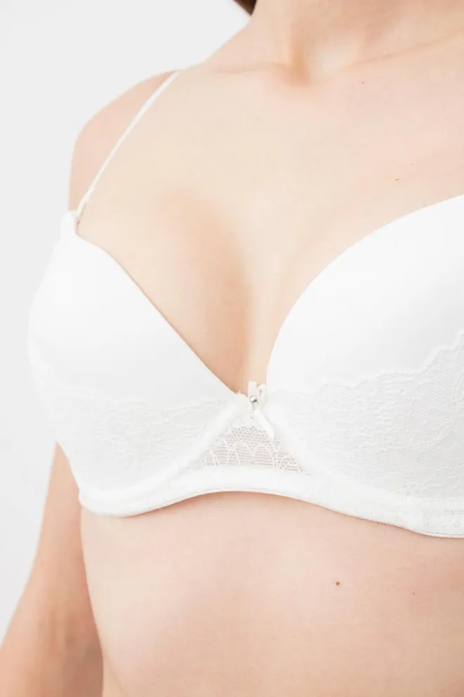 Бюстгальтер з формованою чашкою Laura 1123/21 n Giulia (whisper white), білий