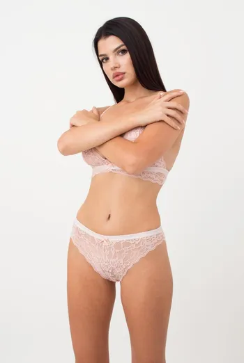 Кружевные трусики бразилиана Miracle 2218/31 Giulia (apricot)